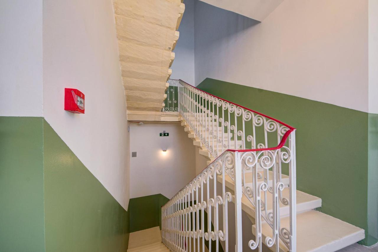 Private Rooms With Bathroom In Valletta Exterior photo